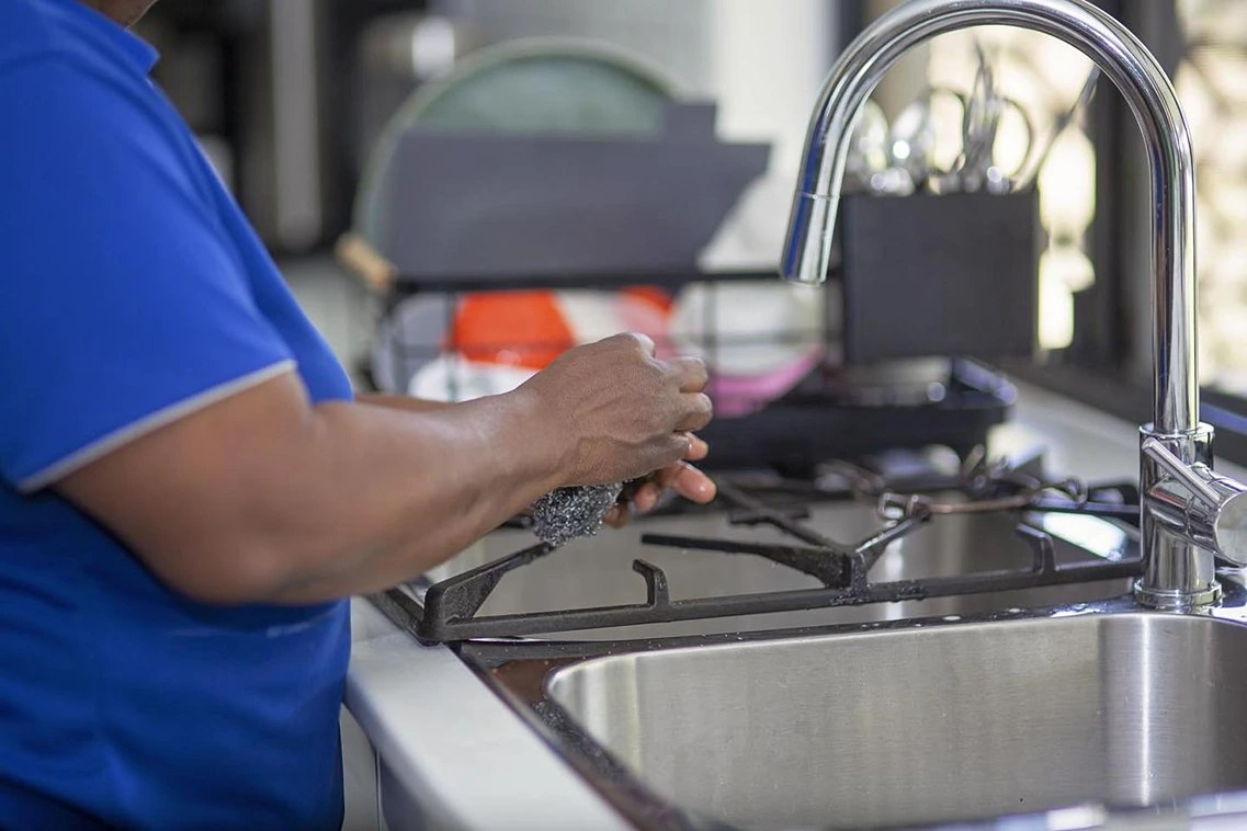 sink cleaning